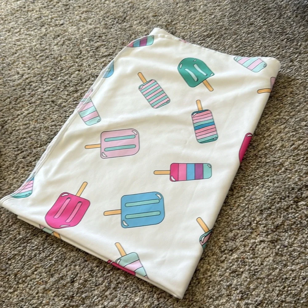 Luv Bug Company Hooded Sunscreen towel popsicles NEW
